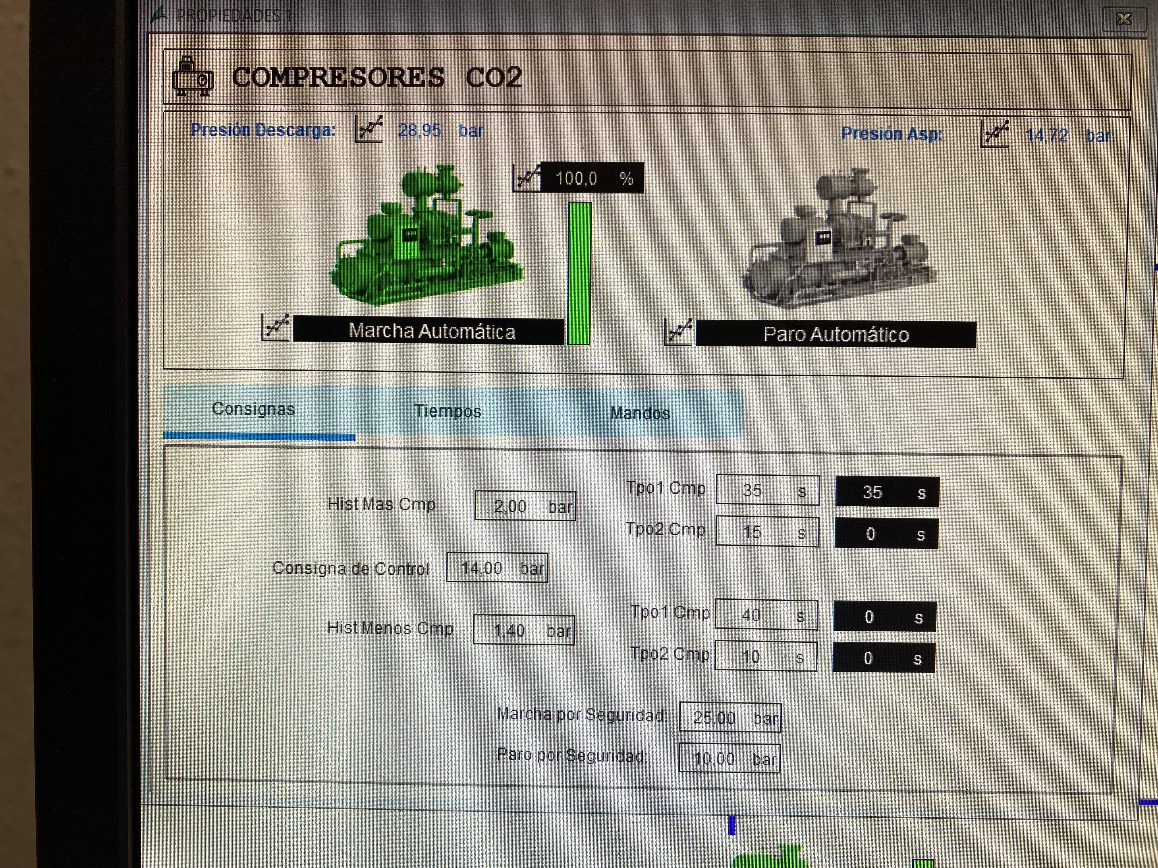Sistemas de control y automatización para refrigeración industrial